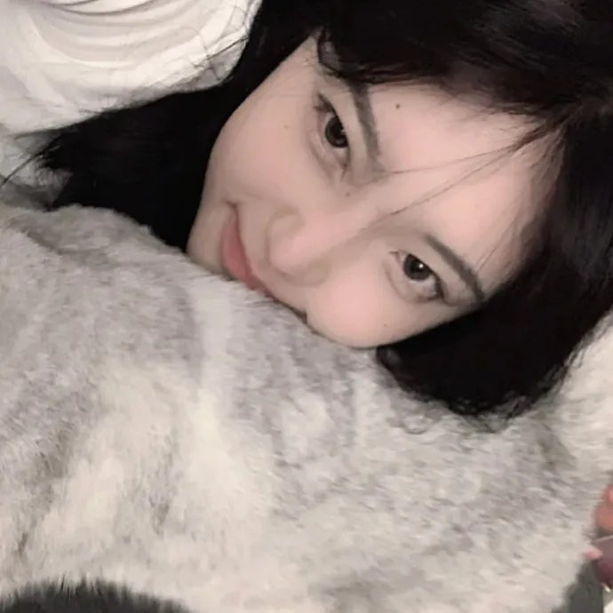 他是暴君可我是脆皮